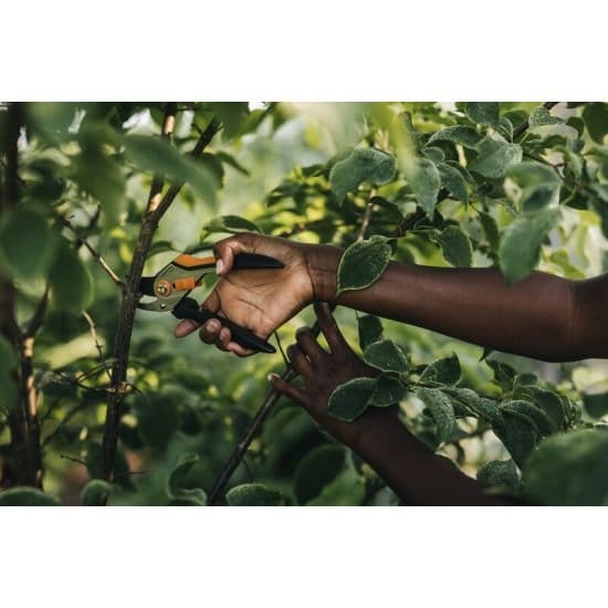 Solid metalinis sekatorius prasilenkiančiais ašmenimis P331 - Image 4